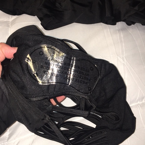 NWT High Waisted Off the shoulder bandeau bikini - Picture 8 of 8